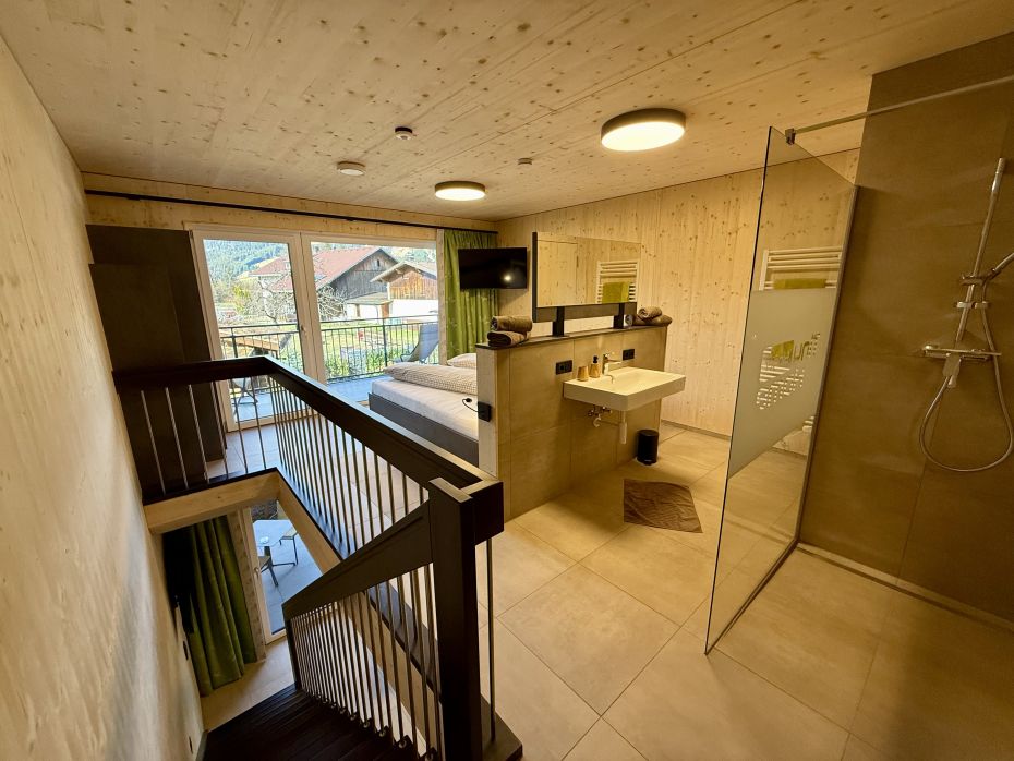 Schlaf- und Badezimmer TinyHome ONE